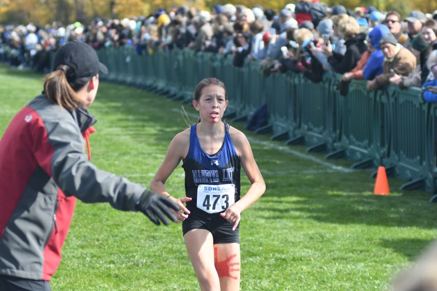 Red Cloud's Ashlan Blount wins Lakota Nation Invitational cross-country title 