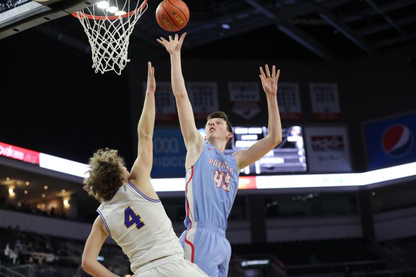 Sioux Falls Lincoln's J.T. Rock commits to Iowa State 