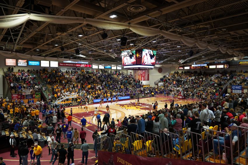 Class B boys basketball tourney generates successful gate receipt figure 