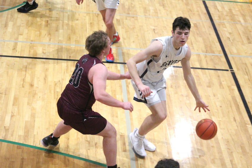 Feb. 12 Basketball Roundup - Hanson pulls away from Platte-Geddes behind 30-9 second-half spurt 