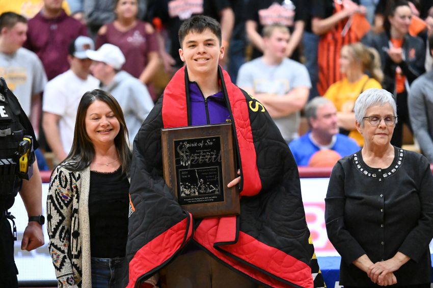 2024 boys basketball Spirit of Su, Spirit of Six and all-tourney recipients