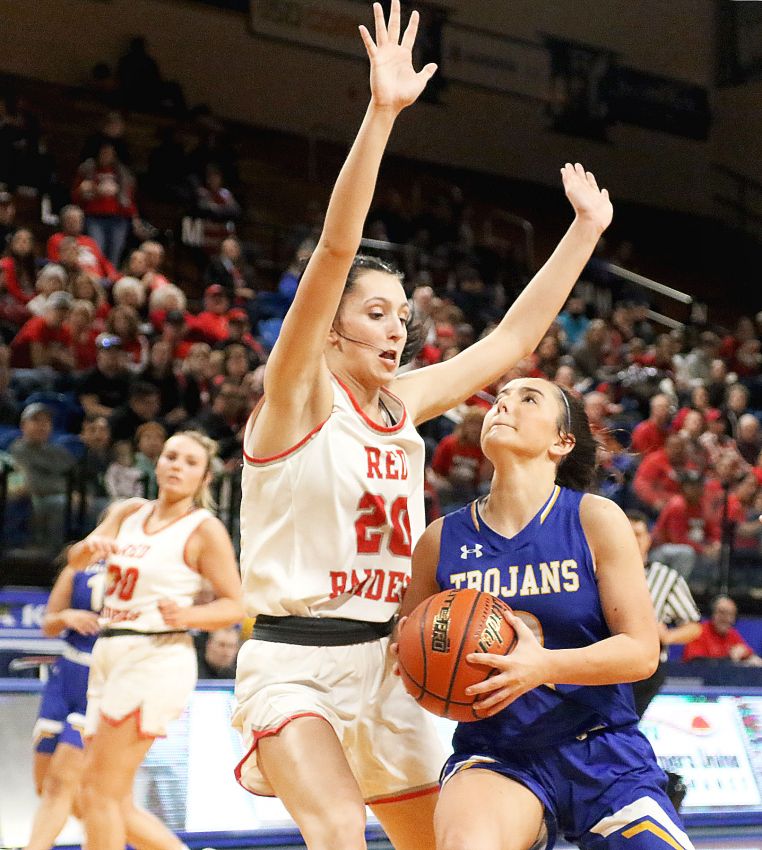 Wagner's Shalayne Nagel commits to DWU women's basketball team 