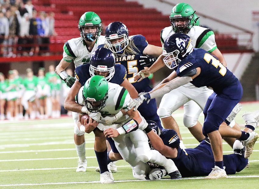 Class 11AA Playoff Preview - Last yearâ€™s finalists Pierre and Tea Area eyeing rematch of 2021 thriller