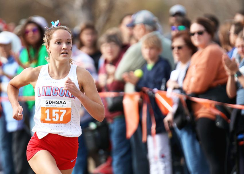 Lincoln's Ali Bainbridge named state's Gatorade girls country-country runner of the year 