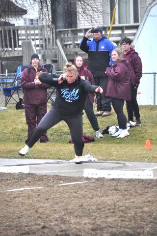 Hamlinâ€™s Gracelyn Leiseth in search of rare air in the shot put and discus