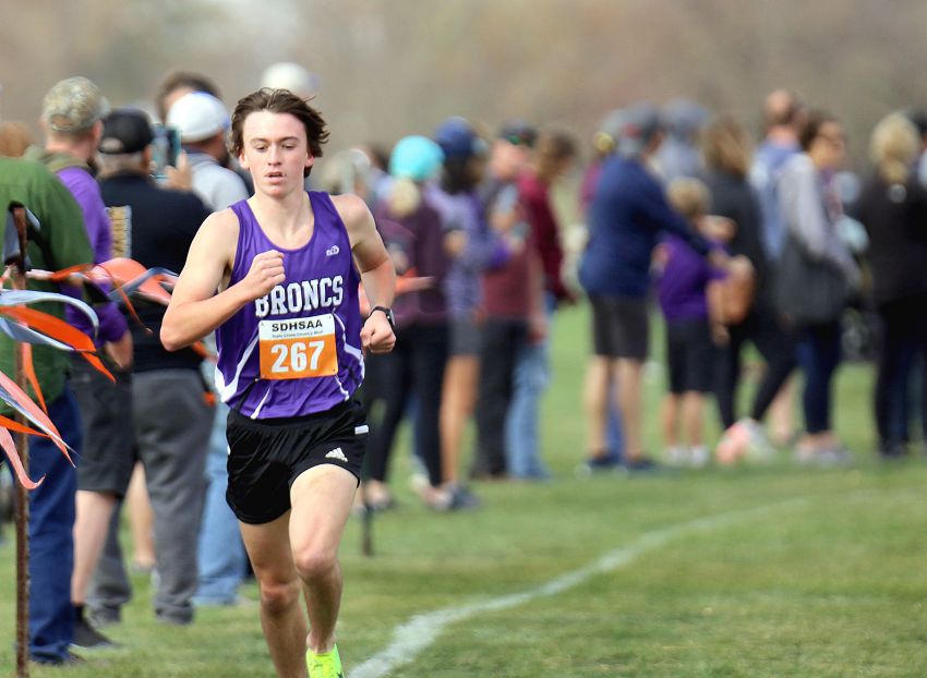 Belle Fourcheâ€™s Sawyer Clarkson commits to Gonzaga
