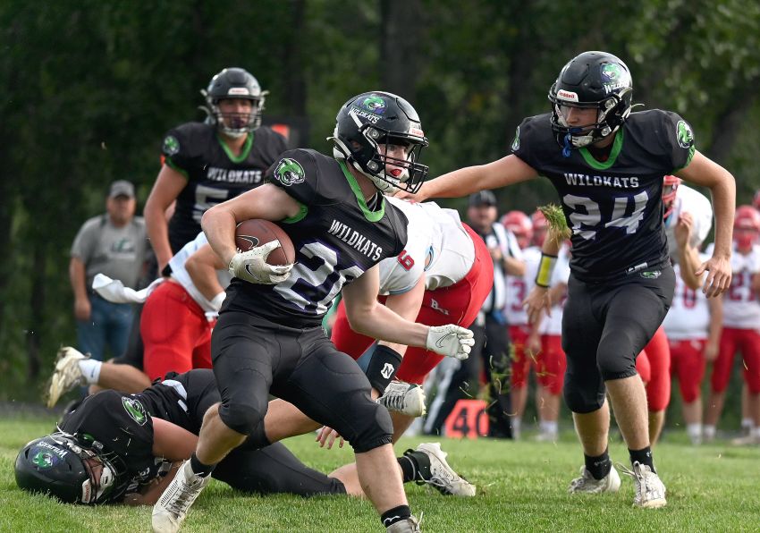 Top Performers of the Week - Kimball/White Lake's Iden Myers racks up 263 rushing yards and 3 touchdowns 