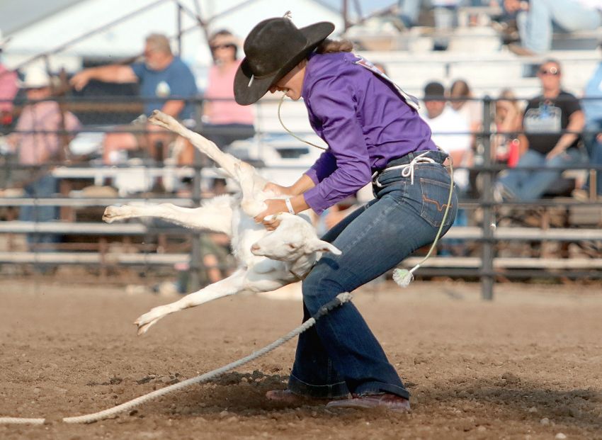 Belle Fourcheâ€™s Mataya Ward delivers another strong goat tying run at National High School Finals Rodeo