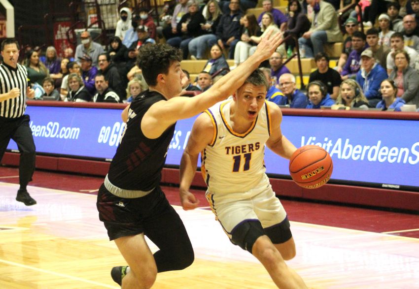 Joe Sayler powers White River with record 43-point performance  