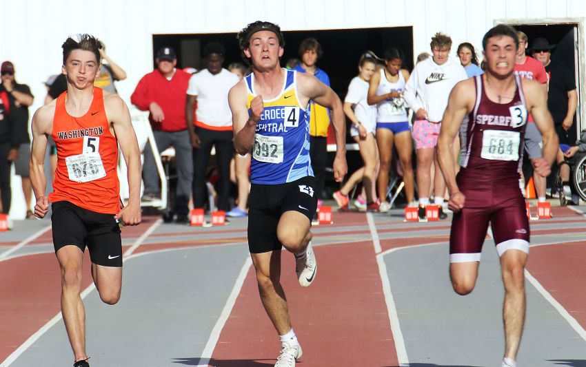 Spearfish medley relay team represents improvement of Spartan track team